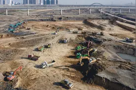 按下建设“快进键”武汉长江新城“绿地”年底开放图片