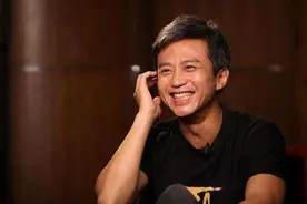 邓超同母异父的大姐：攒钱供弟弟上大学，后弟弟拼命拍戏为她治癌图片