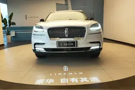 到店体验林肯飞行家，标配3.0T引擎，四驱入门版最值得入手图片