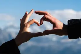 我们都知道心脏的形状，为什么却是那个样子呢？图片