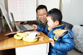 农村叔叔让侄子请客吃饭，侄子绕一圈反让叔叔请客，叔叔机智应对