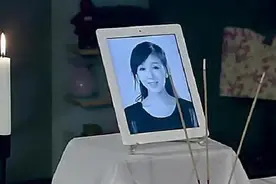 拍戏用演员照片做"遗照"，真的不怕出事吗？原来导演自有妙计图片