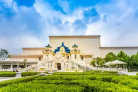 华东地区首家红色文化主题乐园，杭州湾新区方特东方欲晓盛大开园图片