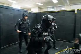 95后女特警成“狙击之王”直击上海公安特警“实战大练兵”图片