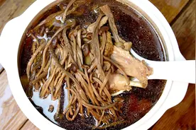 入冬后，多给家人炖这一锅鸭汤，滋补养胃，孩子喝了增强免疫力！视频封面
