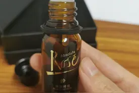 玫瑰精油号称“液体黄金”是真的吗？玫瑰精油如何使用？图片