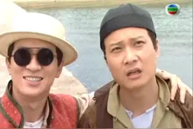 TVB《骗中传奇》：萱萱女扮男装，张家辉插科打诨图片