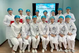 武汉市汉阳医院开展2020年新护士CPR操作比赛图片