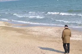 《老人与海》：故事里的老人，现实中的海图片