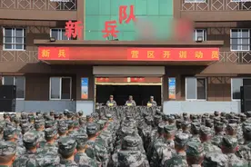 火力全开！第71集团军“攻坚劲旅”千余名新兵踏上军旅新征程图片