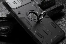 闲暇周末时光，创意手机配件体验追剧新方式图片