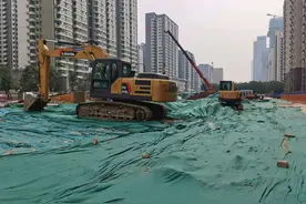 石家庄市12个立体停车场3000个停车位完工 全市已建成公共停车位3.1万个图片
