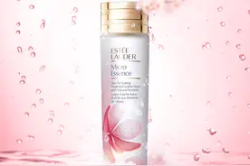 网友都是4、5瓶狂用！雅诗兰黛樱花水一拍渗透肌底图片