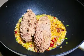 秋天，吃猪肉酱牛肉酱不如吃这酱，营养极高，香喷喷的真馋人图片