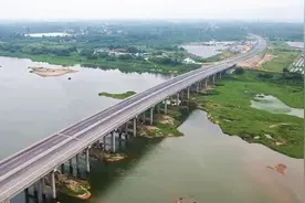 进一步拉动城乡经济！106国道麻城改扩建工程竣工图片