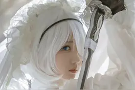 看cos要去漫展？街头绝美coser，唯美容颜，一见倾心图片