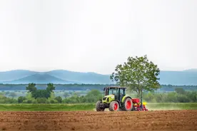 农机也能自动驾驶了！还拥有翻地、播种、收割等“十八般武艺”！图片
