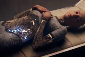 日本美女机器人内部有什么？当场展示后，网友说逼真的不得了图片