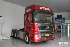 33万入手490马力牵引车，陕汽德龙X5000也有这么好的内饰图片