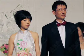 巅峰时退役，嫁大20岁袁立前男友，大魔王张怡宁现状如何？图片