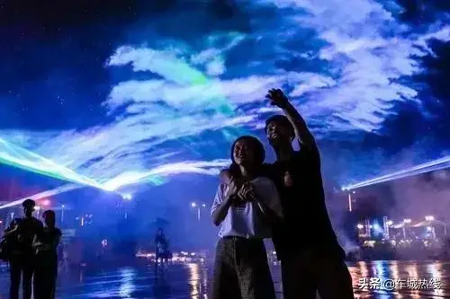 ��Ʊ����ͣ�ʮ�������ˮʥ�طŴ��У��ſ�ˮĻ��Ӱ���λñ�����