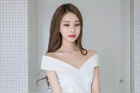 七律丨题春山访友图图片