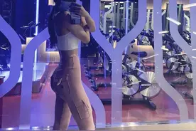 小说：合租的美女室友怀孕了，却不愿住她男友家，求我养她十个月图片