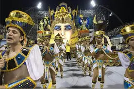 巴西人有多开放？美女不穿内衣男人爱穿裙子，国人直呼受不了！图片