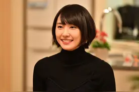 这么多年了，我怎么还是扛不住她的微笑？图片