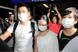 刘德华自曝家庭琐事，陪女儿做作业也会动怒，天下爸妈都一样图片