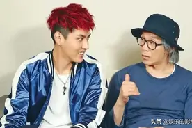 冯小刚曾说周星驰：他不会有朋友的，一个只会索取不愿付出的人图片