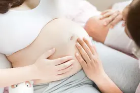 生宝宝顺还是剖，由谁决定？图片