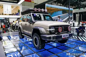 深度 | 硬汉对决！WEY坦克300静态对比北京BJ40图片