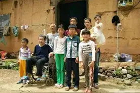 高考成绩692分的人大女学霸，嫁农夫靠低保生活，现在怎么样了图片