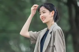 温州医科大学的小姐姐，颜值超高还会穿！网友：是初恋的样子图片