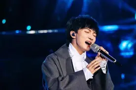 周深造型蜕变记，从“小土豆”到“小王子”图片