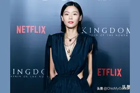 全智贤现身“蚂蚁腰”惊艳全场！零赘肉身段完全看不出是两孩子妈图片