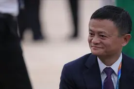 豪捐32.29亿，淡出公众视野2个多月的马云，荣幸获得了“新头衔”图片