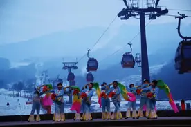 “庆建党百年 展银龄风采”安图县老年演出专场图片