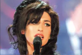 爵士女王Amy Winehouse平生解说图片