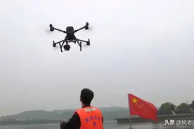 好方法，无人机巡查，多竿垂钓就地没收，单竿垂钓都没人搭理你图片
