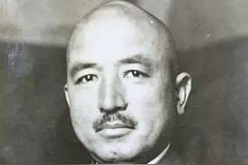 二战史上最奇葩包围战：敌人被围后吃香喝辣，日军自己却挨饿受冻图片