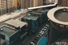 包头一城独大的50年图片