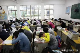 上课睡觉、玩手机，这就是职高生？如何叫醒那些被分流出去的学生图片