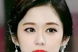 三妮美女对比，到底谁漂亮？图片