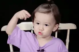 混血宝宝“威廉”壁纸图集（4）图片