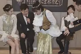 关晓彤用衣服遮腿，沈腾调侃观众会少一半图片