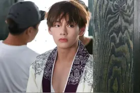 金泰亨V近况：最佳偶像演员第一名，这些作品值得观摩图片