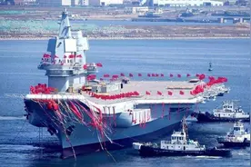 印度媒体再秀神操作，“盗用”中国航母照，还挂上了印度国旗图片