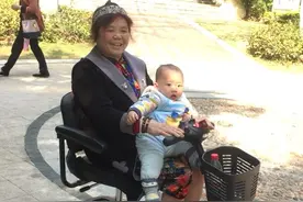 普及一下适合老年人代步车基础知识（开天乐老年代步车）图片